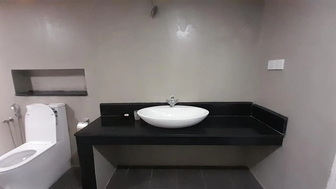 נגומבו Coco Villa Cinnamon